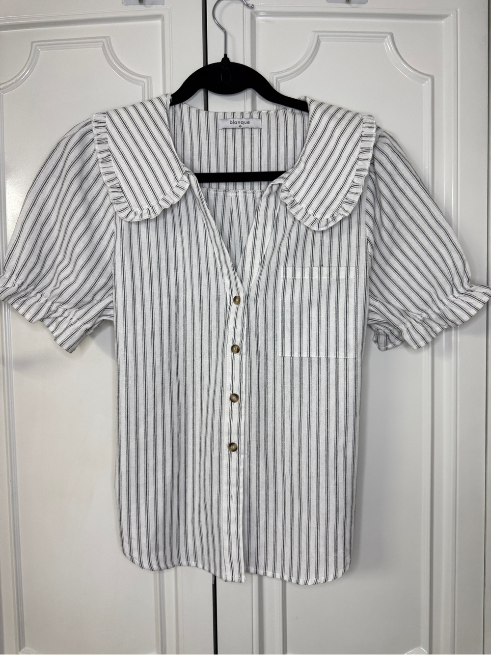 Blanqe White and Gray Striped Button-Front Blouse
